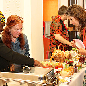 Der Zittauer Weltladen GAIA bietet kulinarische Köstlichkeiten.