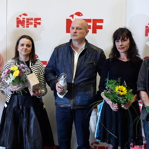 Piotr Chrzan, Produzentin Aleksandra Zakrzewska (2.vl.) und die Jurymitglieder Piotr Matwiejczyk, Katharina Bellena und Pavel Göbl (vl.)