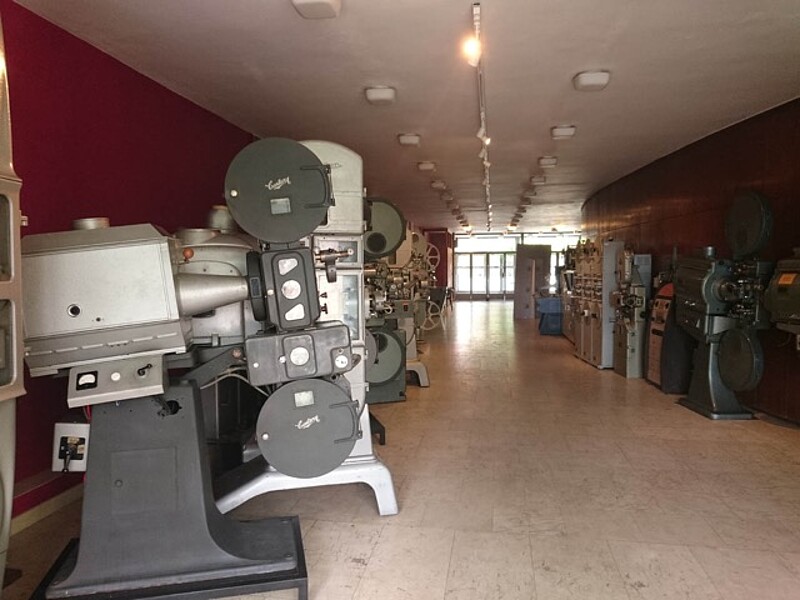 Voyna i mir I: Andrey Bolkónskiy / Krieg und Frieden – Teil 1: Andrej Bolkónski / Wojna i pokój: Andrzej Bołkoński / Vojna a mír I: Andrej Bolkonskij