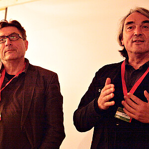 Gerd Kroske (re.) und Karl-Heinz Dellwo (li.) stellen den Film vor.